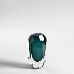 Cuba Hand-Cut Crystal Vase Medium Cuba Hand-Cut Crystal Vase Medium