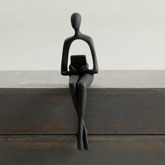 Brie 7 Lady Set Sculpture Black
