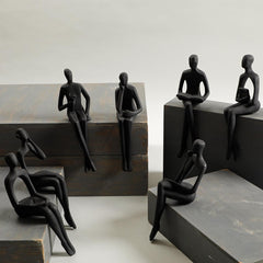 Brie 7 Lady Set Sculpture Black