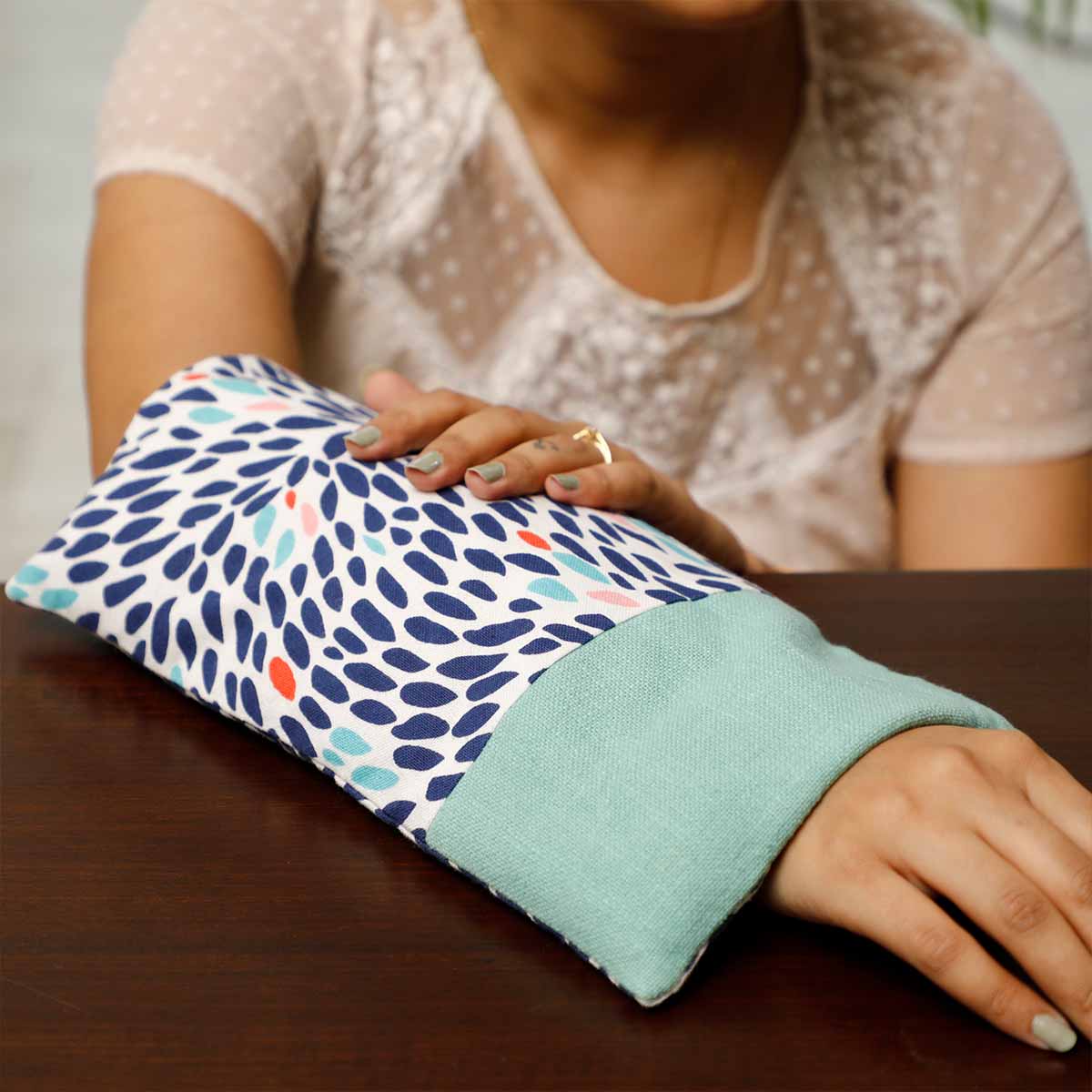 Kusvira Healing Pillow
