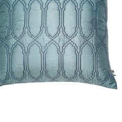 Kinar Quilt With Cushion Covers Set
