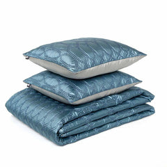 Kinar Quilt With Cushion Covers Set