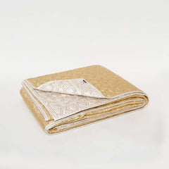 Tassel Quilt With Cushion Covers Set