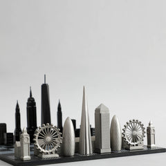 London Vs New York Edition Skyline Chess Set