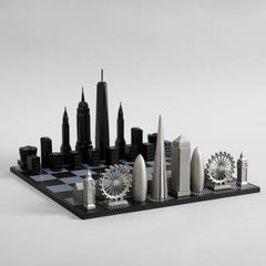 London Vs New York Edition Skyline Chess Set