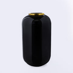 Midnight Black Short Vase