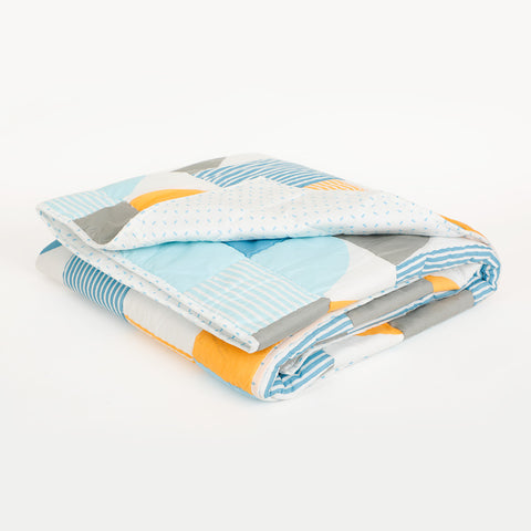 Crescent Quilt and Pillow Cover Set