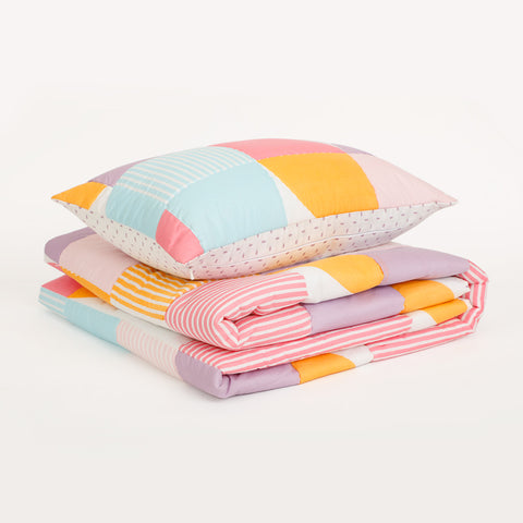 Archtripe Quilt and Pillow Cover Set