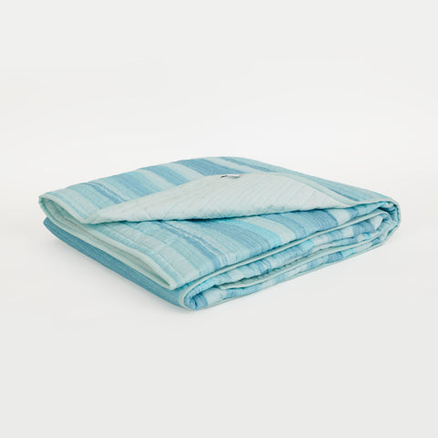 Blustroke Quilt and Pillow Cover Set