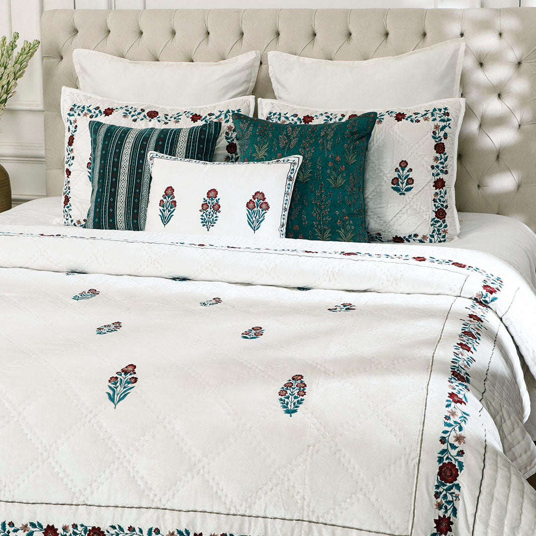 Gulrang Quilt and Sham Set