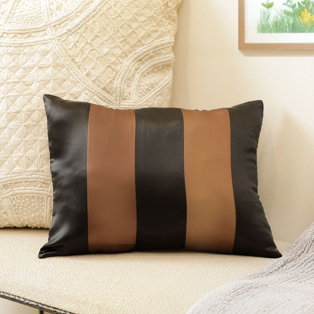 Druk Dier 12 In X 16 In Brown Cushion Cover