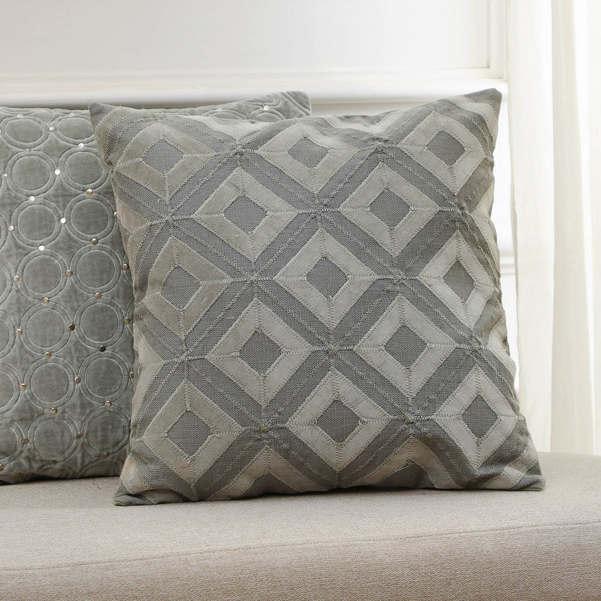 Cordova Cushion Mist