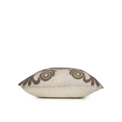 Illuminata Cushion Ivory / Brown