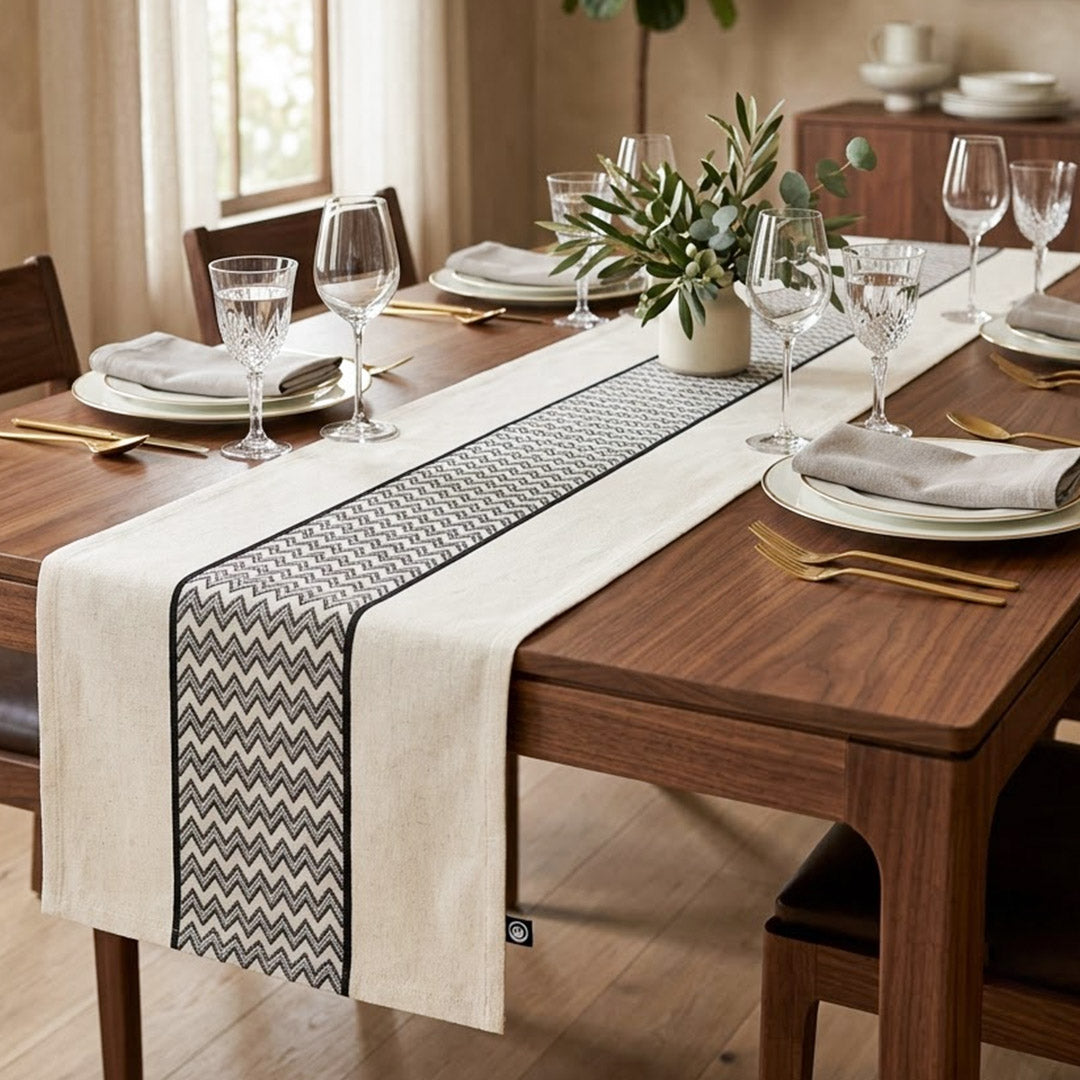 Zig-Zag Table Runner