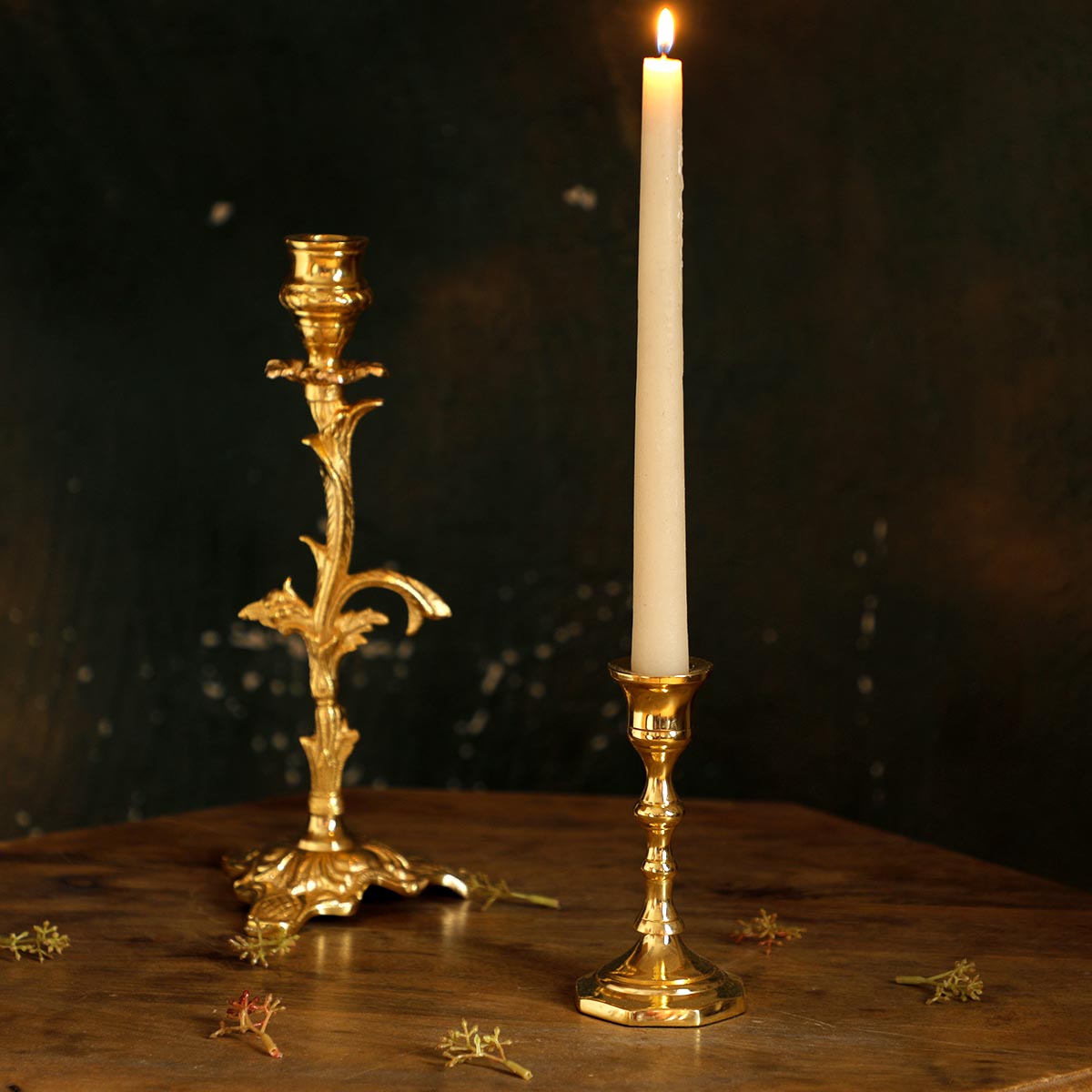 Athalia Candle Stand