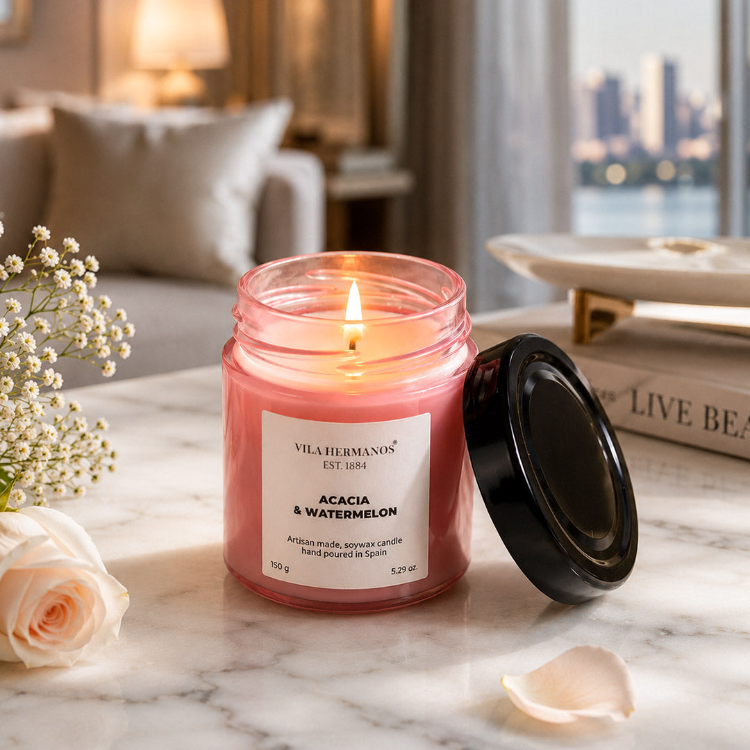 Vila Hermanos Apothecary Rosa Acacia & Watermelon Candle In Pot With Lid
