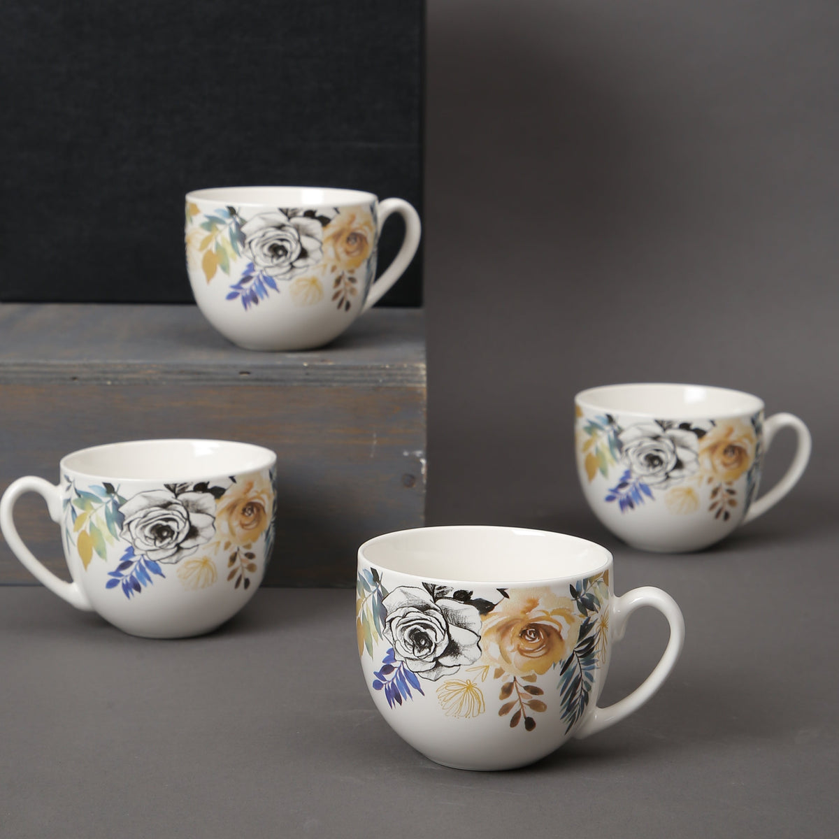 Linnea Cup & Saucer Set of 4