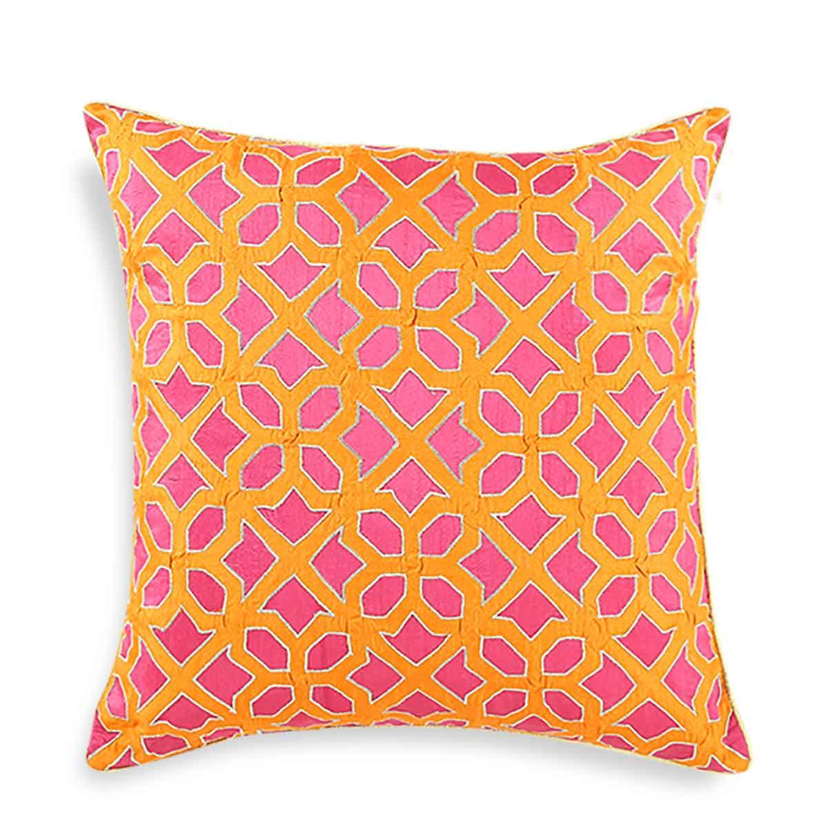 Lubov Cushion Fuchsia - Home4u