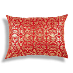 Chay 14 In X 20 In Maroon Cushion Cover - Home4u