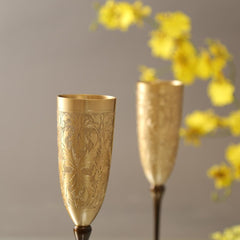 Frado Wine Glass Set of 2 in Velvet Box