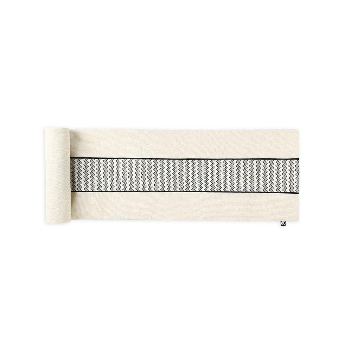 Zig-Zag Table Runner - Home4u