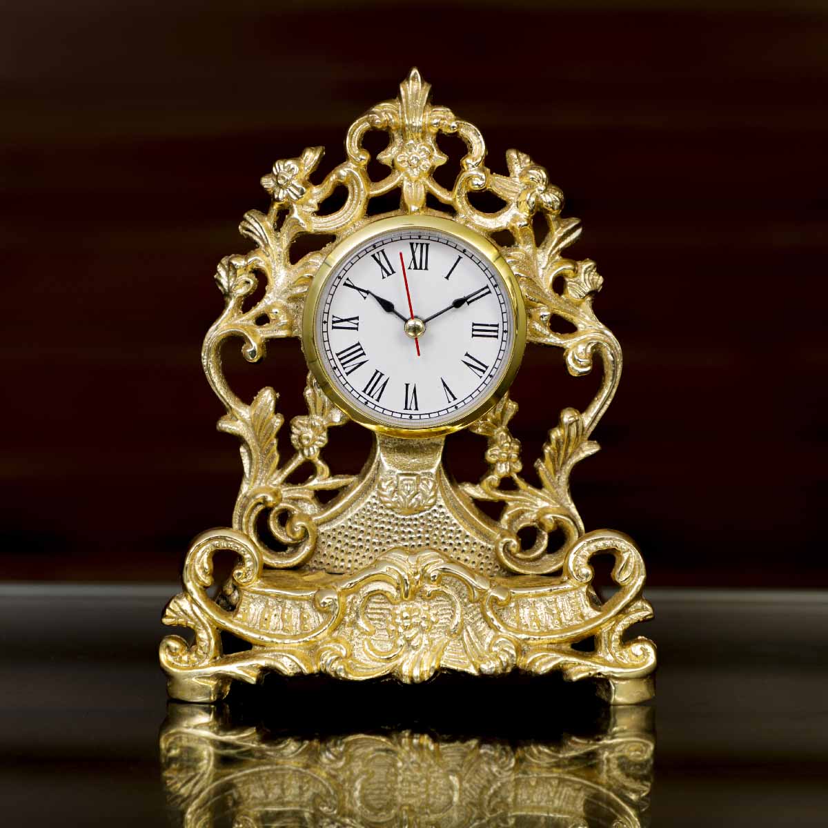 Sable Table Clock