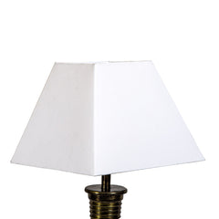 Milky Square Edge Shade Medium