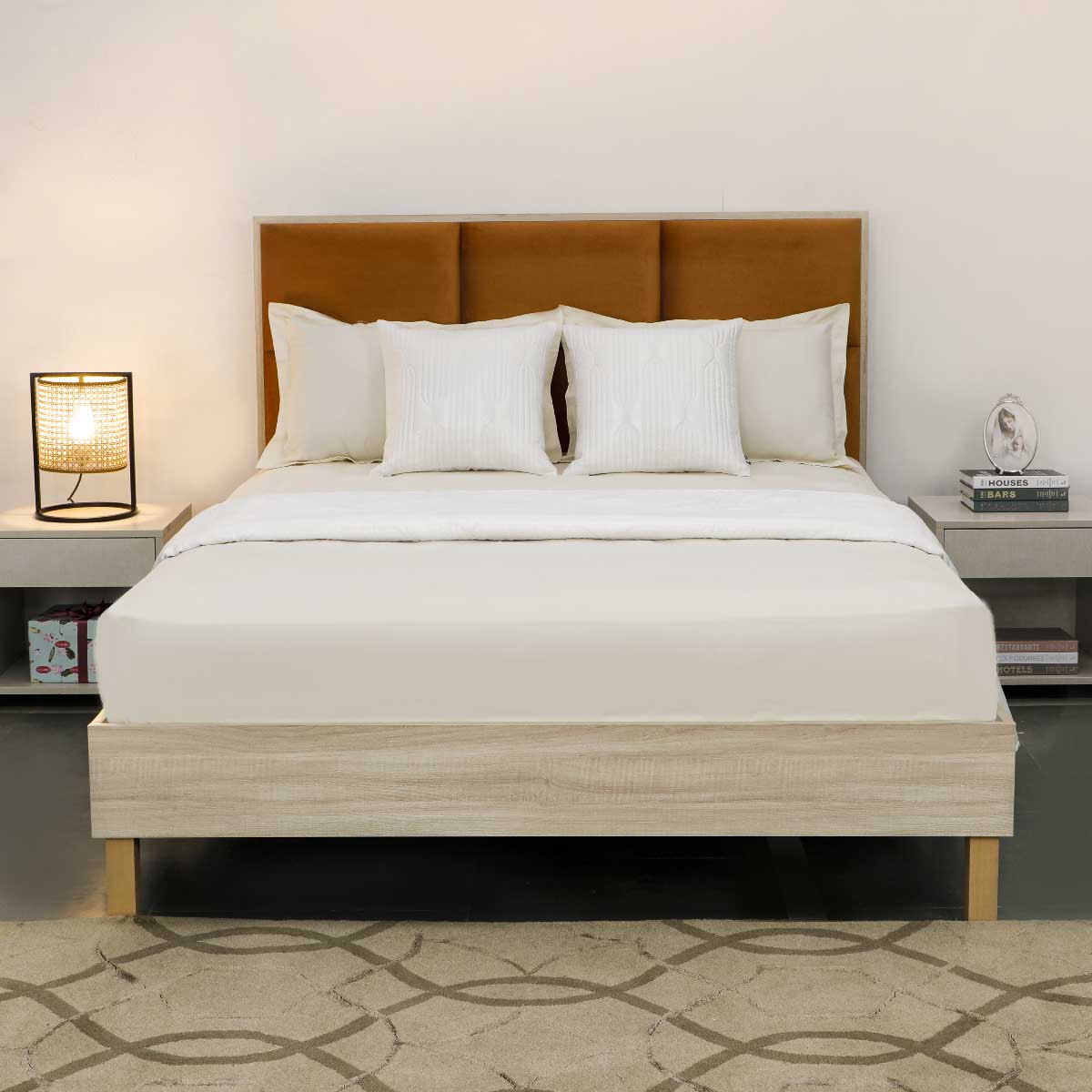 Roma Queen Size Bed