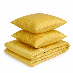 Patzi Quilt With Cushion Covers Set